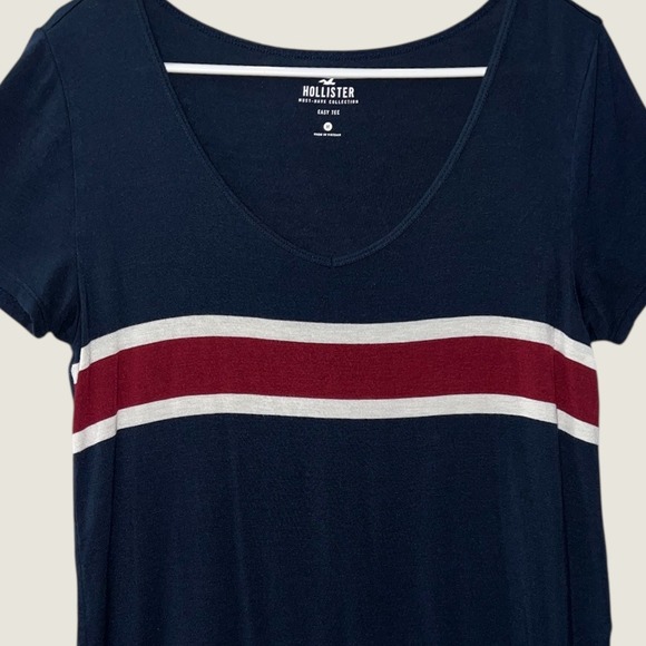 Hollister Womens Navy Blue‎ Red White Stripe V Neck Easy Tee Shirt Size M Logo - Picture 4 of 10